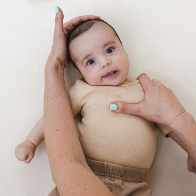 signs of torticollis in babies